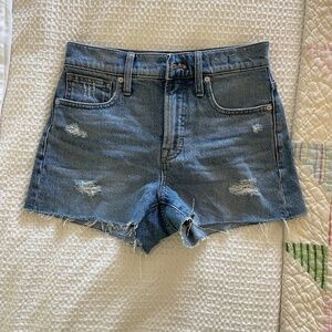 Madewell Perfect Jean Shorts, 26